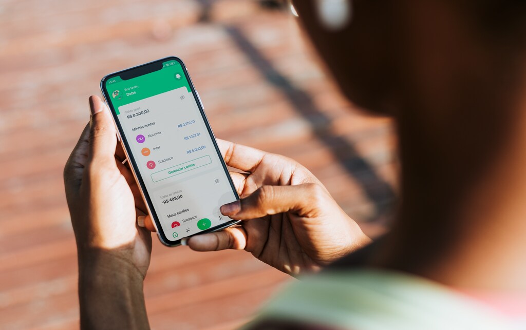 10 Aplicativos Que Ajudam a Controlar Seu Dinheiro