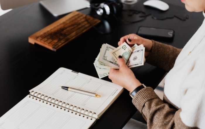 Como Fazer R$ 100 Por Dia na Internet: Métodos Simples Que Funcionam