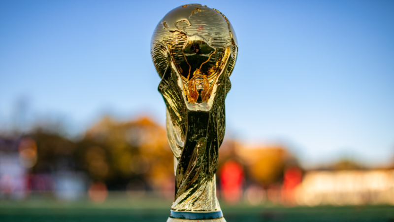 Copa do Mundo Pode Gerar Bilhões? O Verdadeiro Impacto Econômico nos Países-Sede
